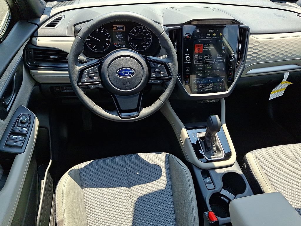 Certified 2025 Subaru Forester Premium AWD/4WD image 11