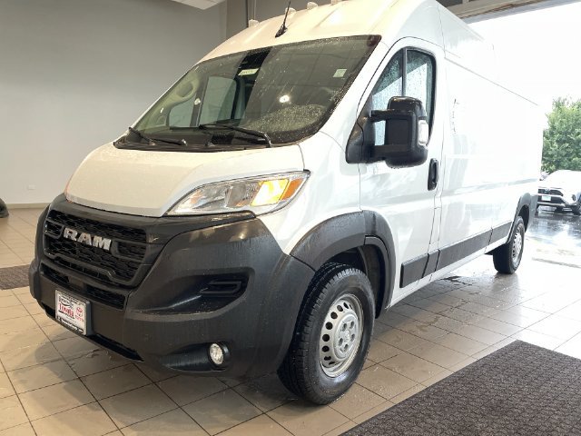 Used 2024 RAM ProMaster 2500 w/ Convenience Group FWD image 12