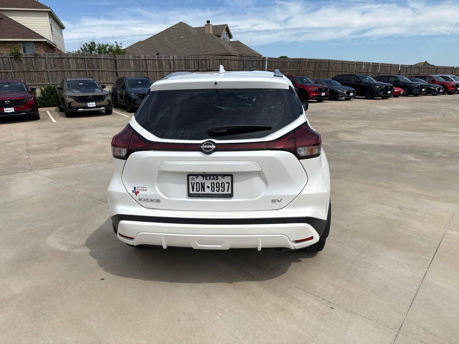 Used 2024 Nissan Kicks SV FWD image 11