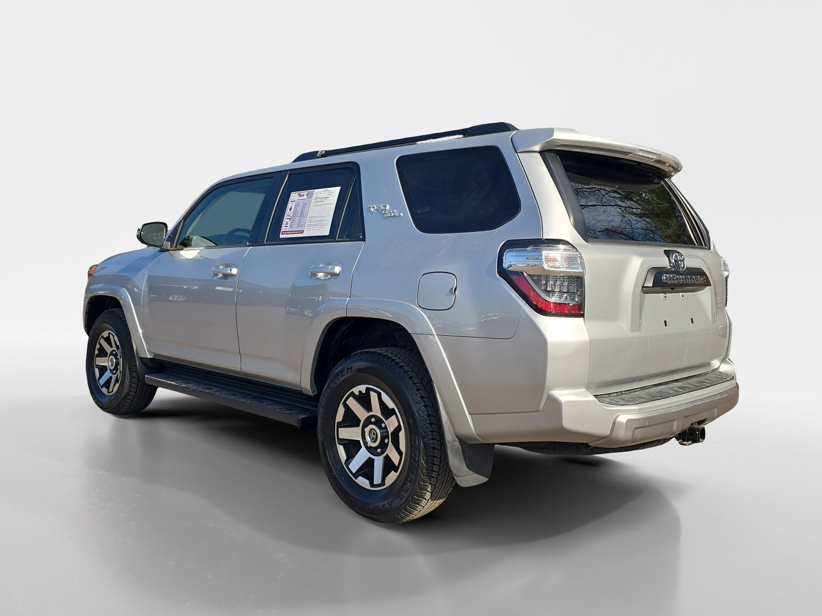 Used 2024 Toyota 4Runner TRD Off-Road Premium image 3