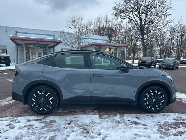 New 2026 Nissan Leaf Platinum+