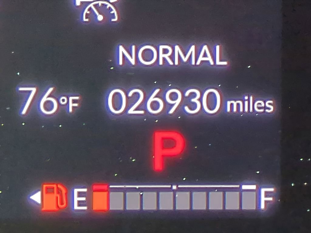 Used 2024 Honda Pilot Touring image 29