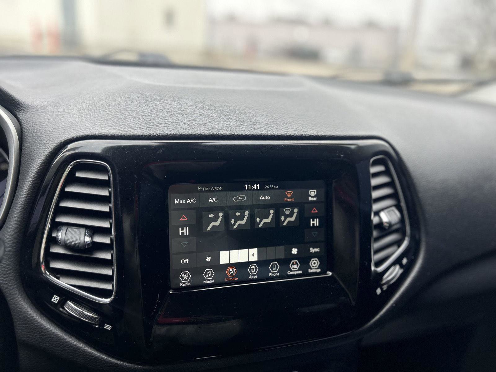 Used 2019 Jeep Compass Altitude image 22