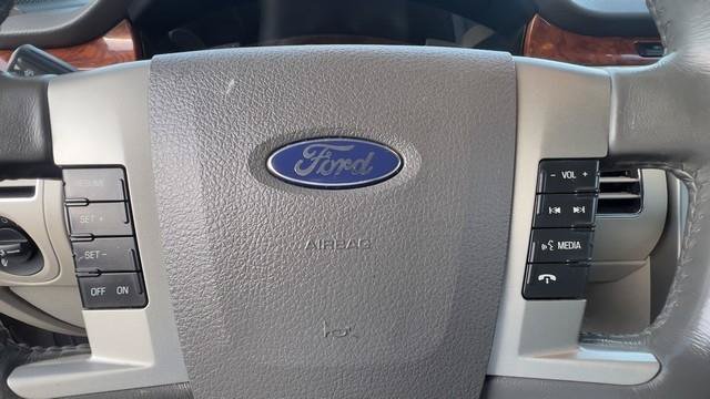Used 2010 Ford Flex Limited AWD/4WD image 11