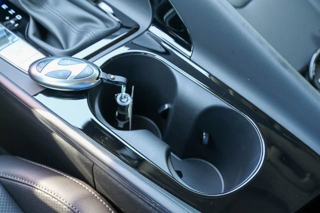 New 2026 Hyundai Elantra Limited FWD image 18