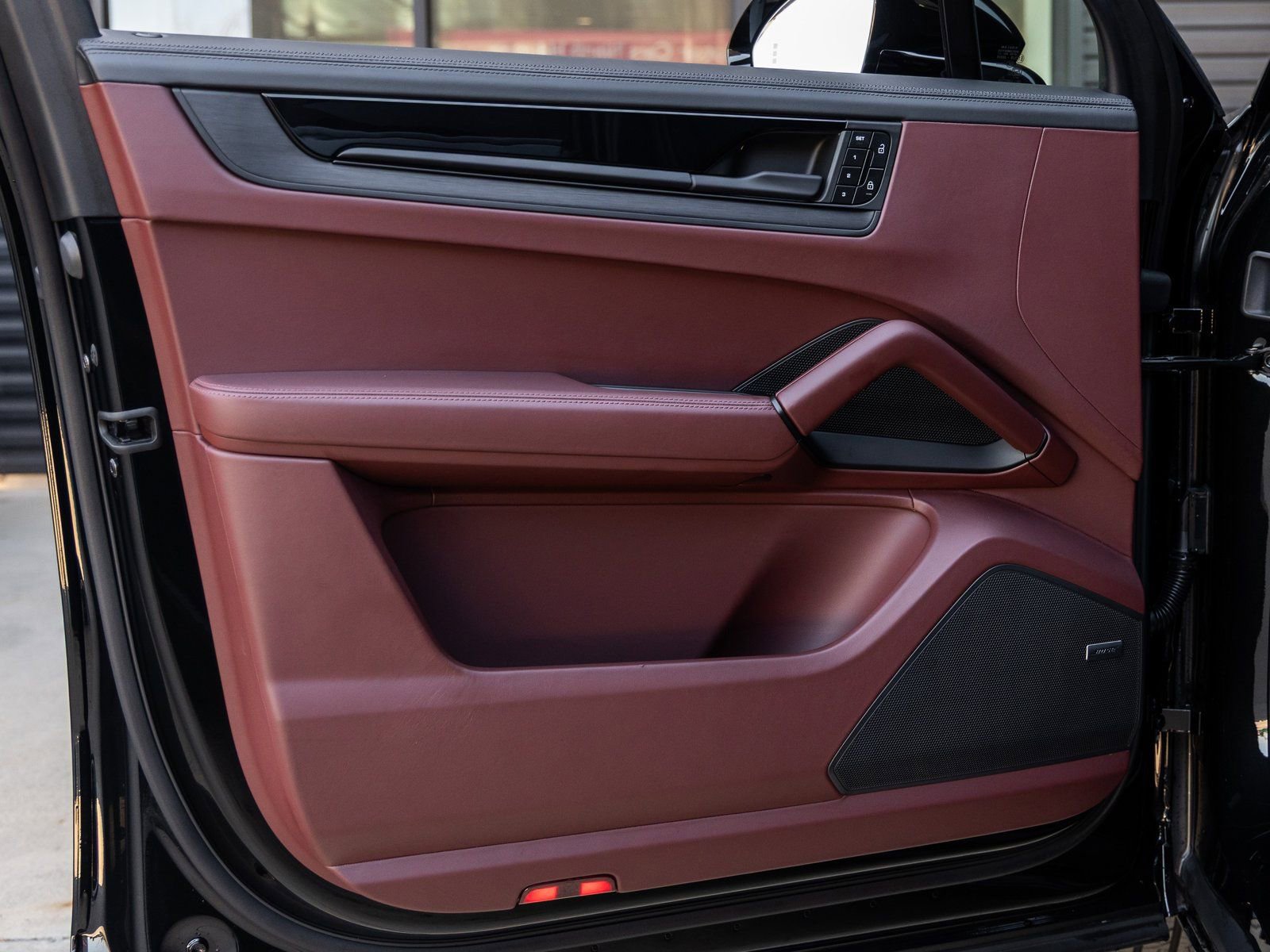 New 2026 Porsche Cayenne GTS image 20