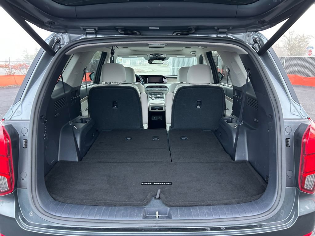 Certified 2022 Hyundai Palisade Limited w/ Winter Package image 25
