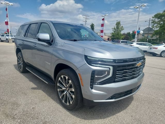 Used 2025 Chevrolet Tahoe High Country w/ Sun And Tow Package AWD/4WD image 11