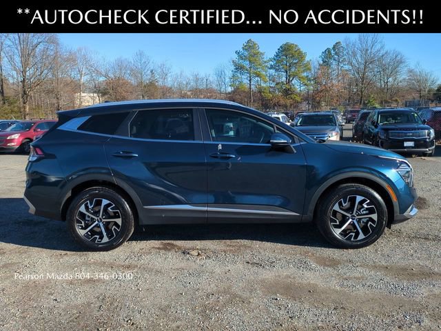 Used 2025 Kia Sportage EX image 3