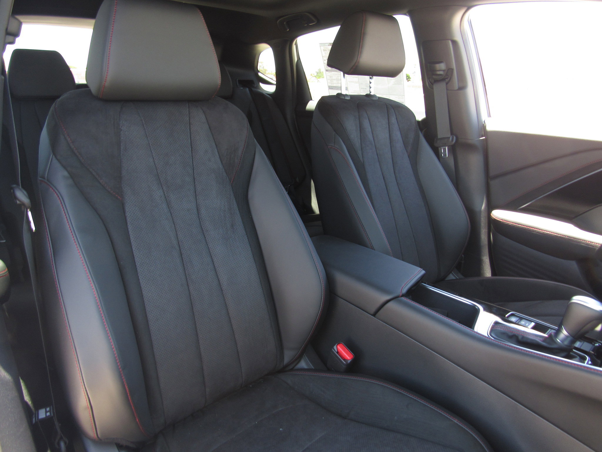 Certified 2025 Acura ADX A-Spec image 11