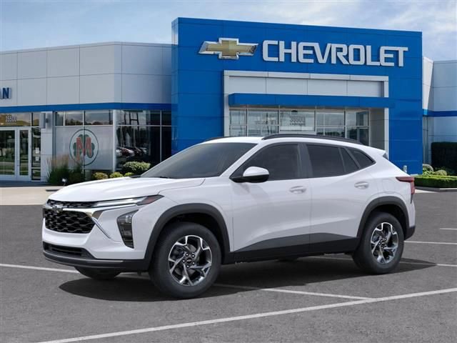 New 2025 Chevrolet Trax LT w/ Sunroof Package image 2