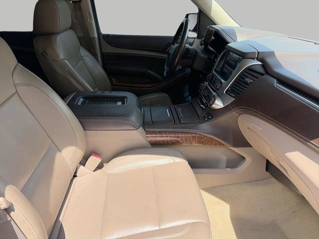 Used 2015 Chevrolet Tahoe LTZ AWD/4WD image 9