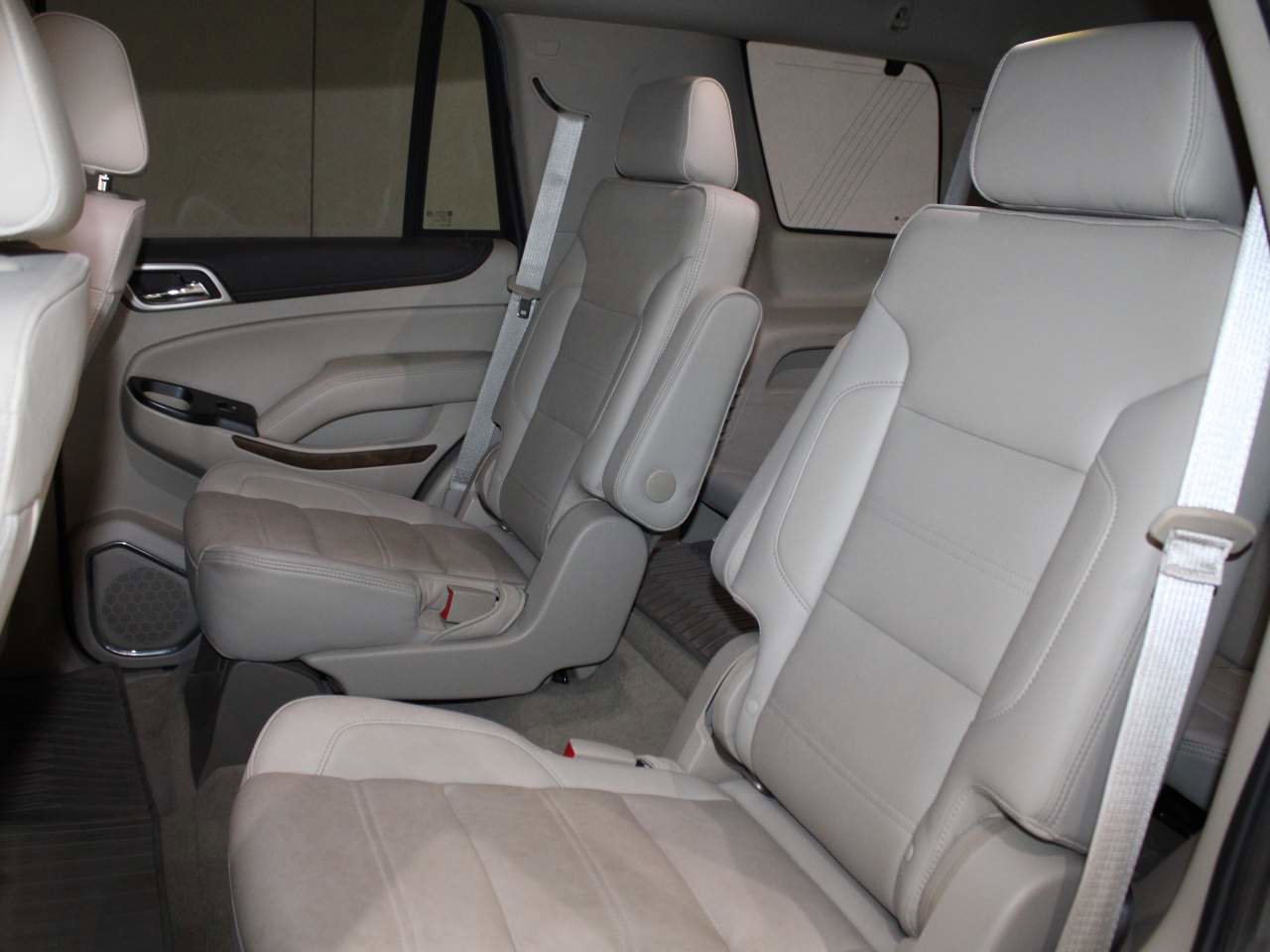 Used 2019 GMC Yukon Denali w/ Denali Ultimate Package image 14