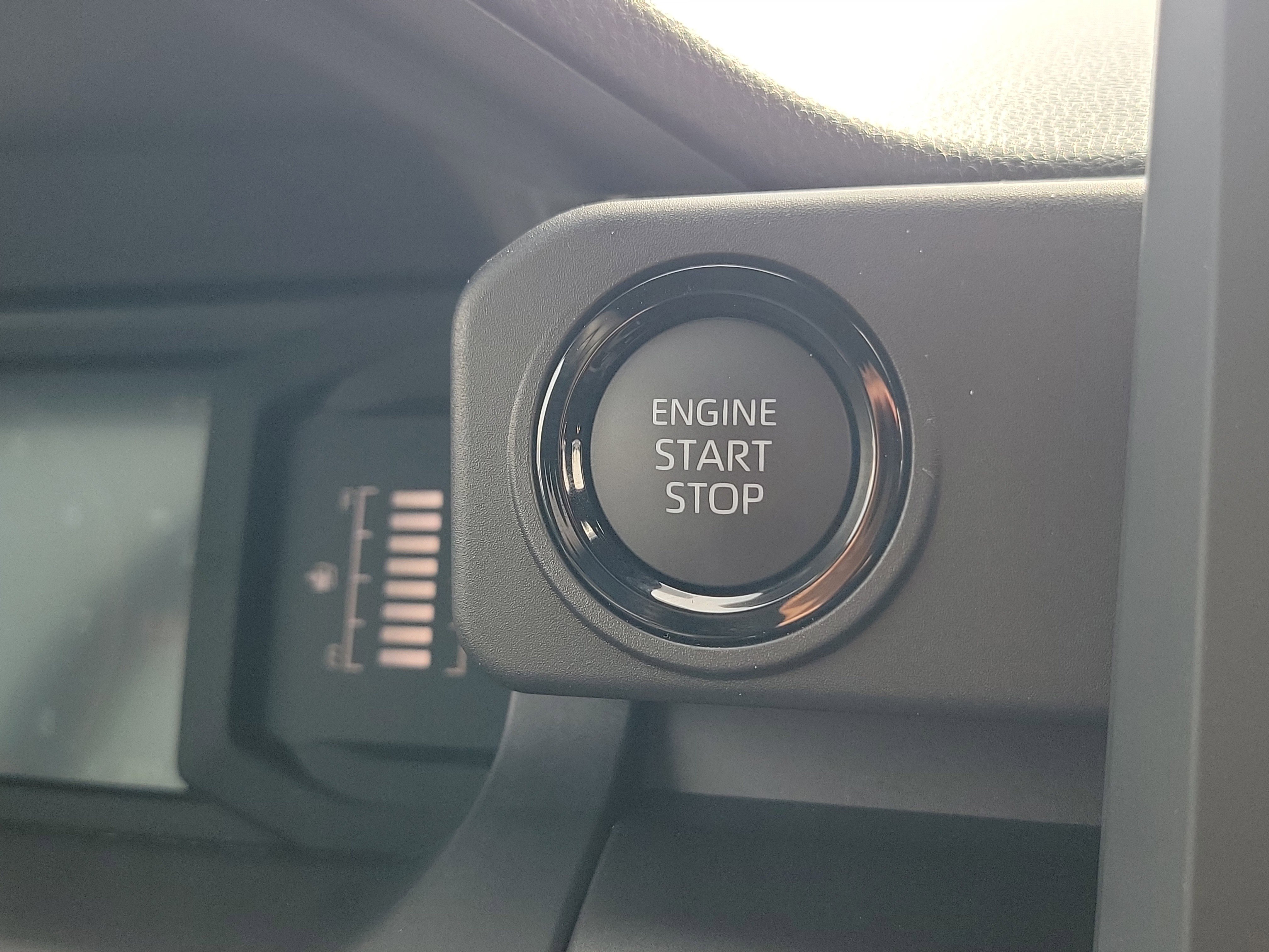 New 2026 Toyota Tacoma SR5 AWD/4WD image 25