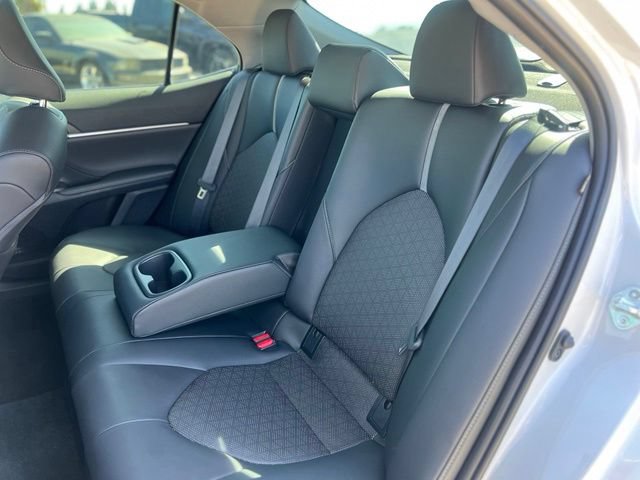 Used 2023 Toyota Camry XSE w/ Cold Weather Package FWD image 17