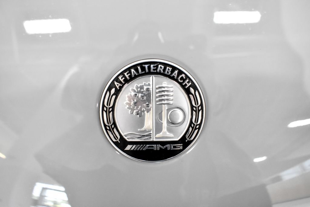 Certified 2025 Mercedes-Benz SL 63 AMG S e Performance 4MATIC image 13