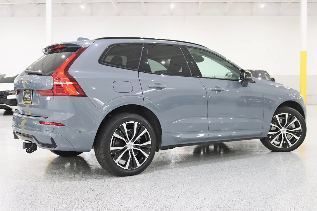 Used 2023 Volvo XC60 T8 Ultimate w/ Climate Package AWD/4WD image 7