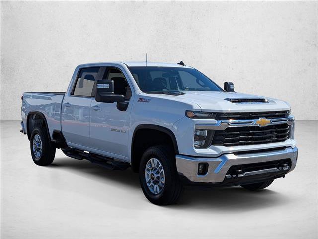 Used 2024 Chevrolet Silverado 2500 LT w/ All Star Edition AWD/4WD video 3