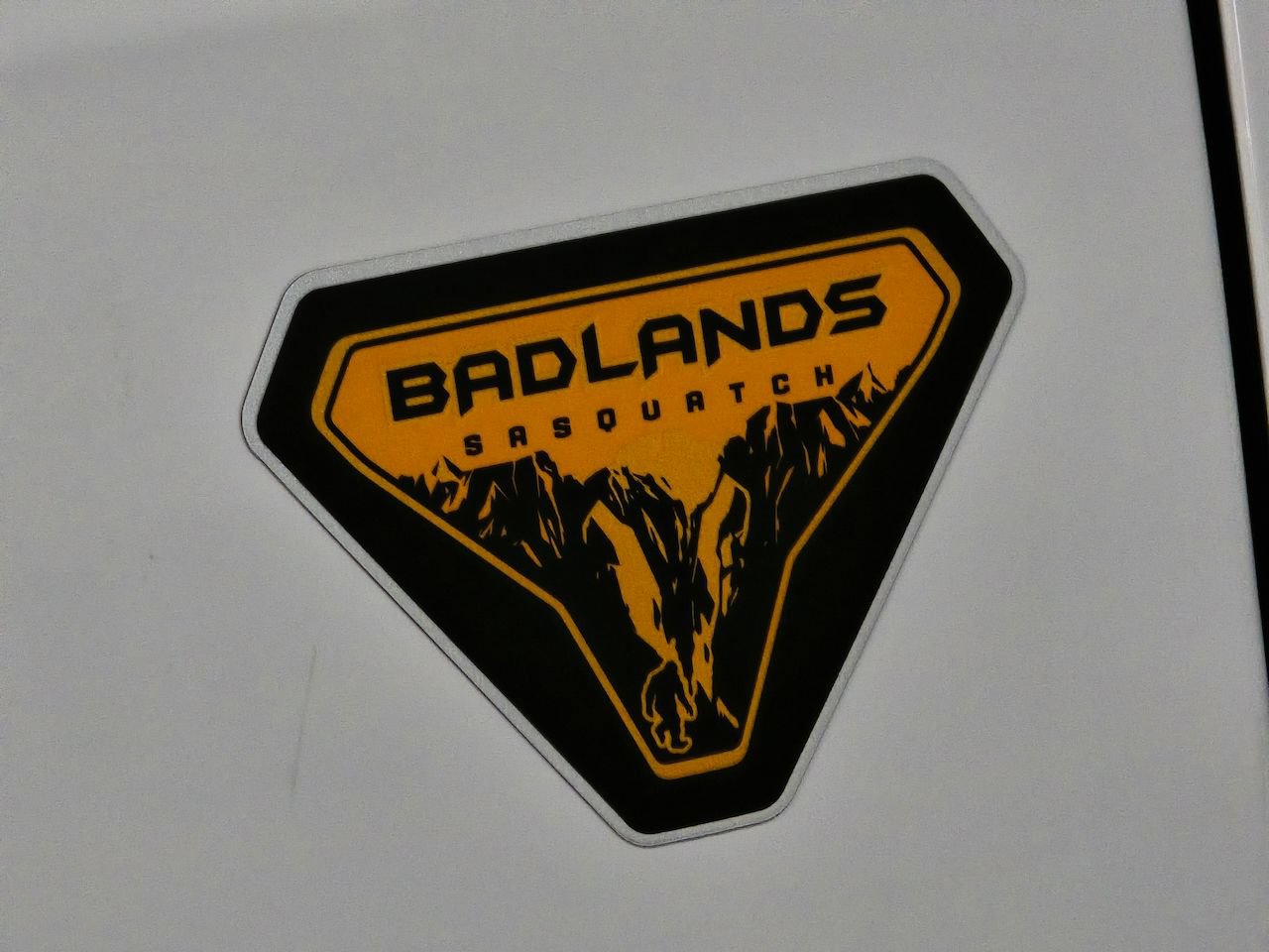 New 2025 Ford Bronco Badlands w/ Sasquatch Package AWD/4WD video 3