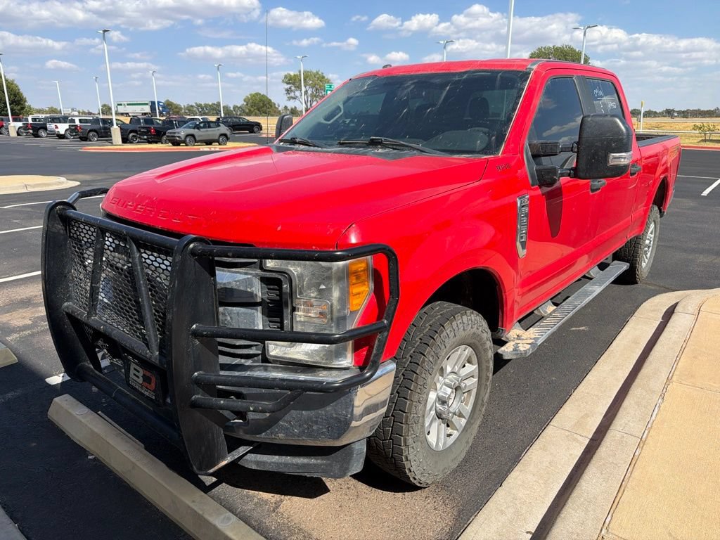 Used 2017 Ford F250 XL w/ STX Appearance Package AWD/4WD image 4