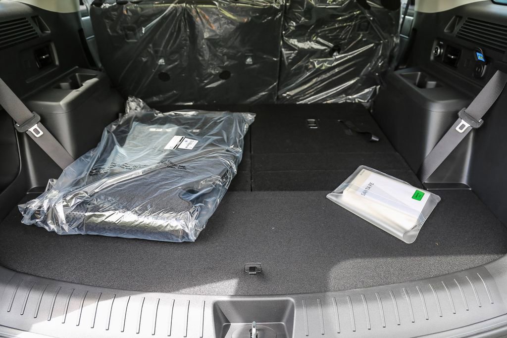 New 2024 Hyundai Santa Fe XRT image 25