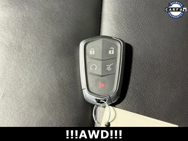 Used 2020 Cadillac XT4 Premium Luxury w/ Trailering Package image 32