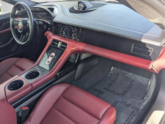 Used 2024 Porsche Taycan 4S image 23
