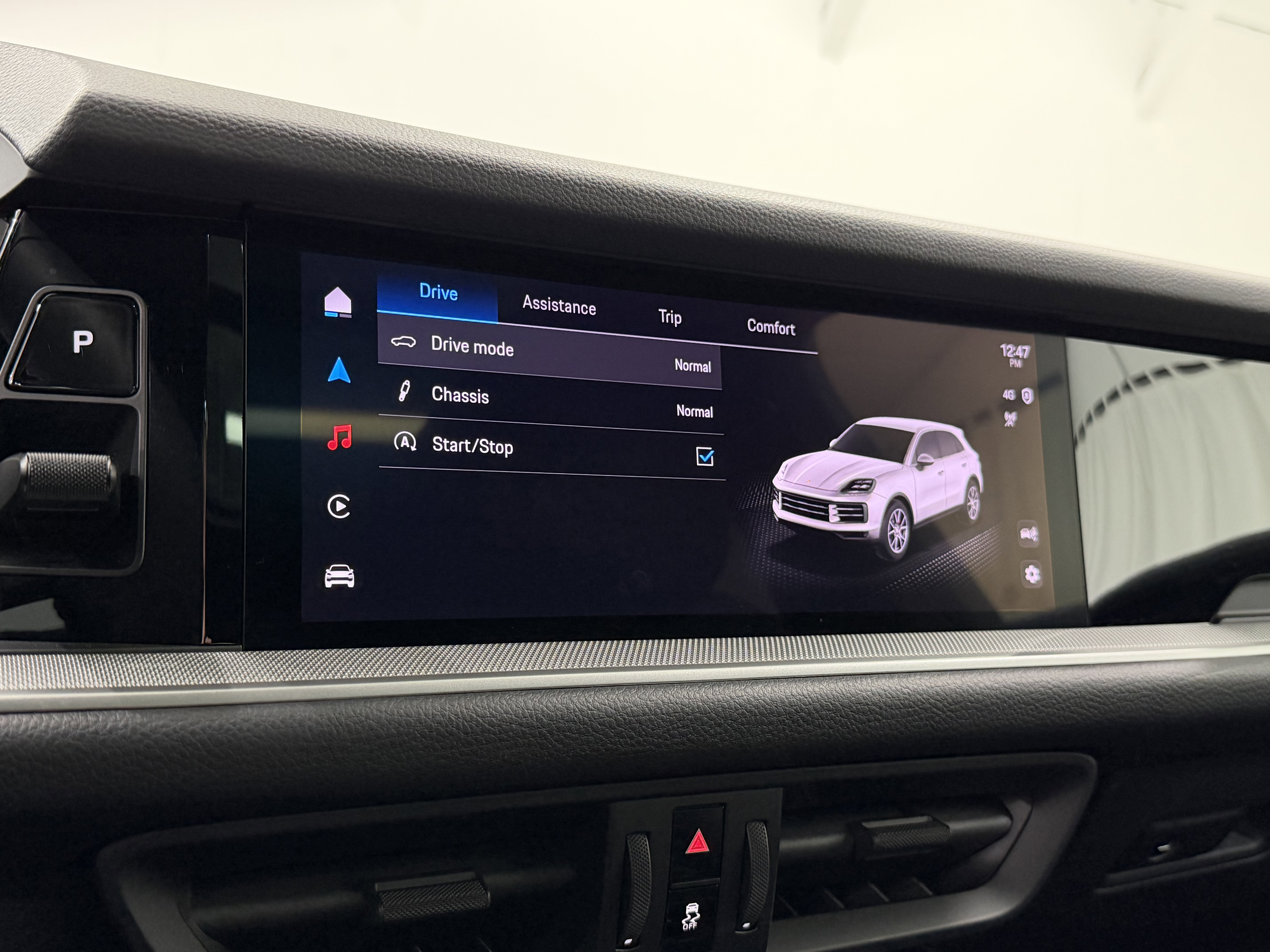 Certified 2025 Porsche Cayenne image 42