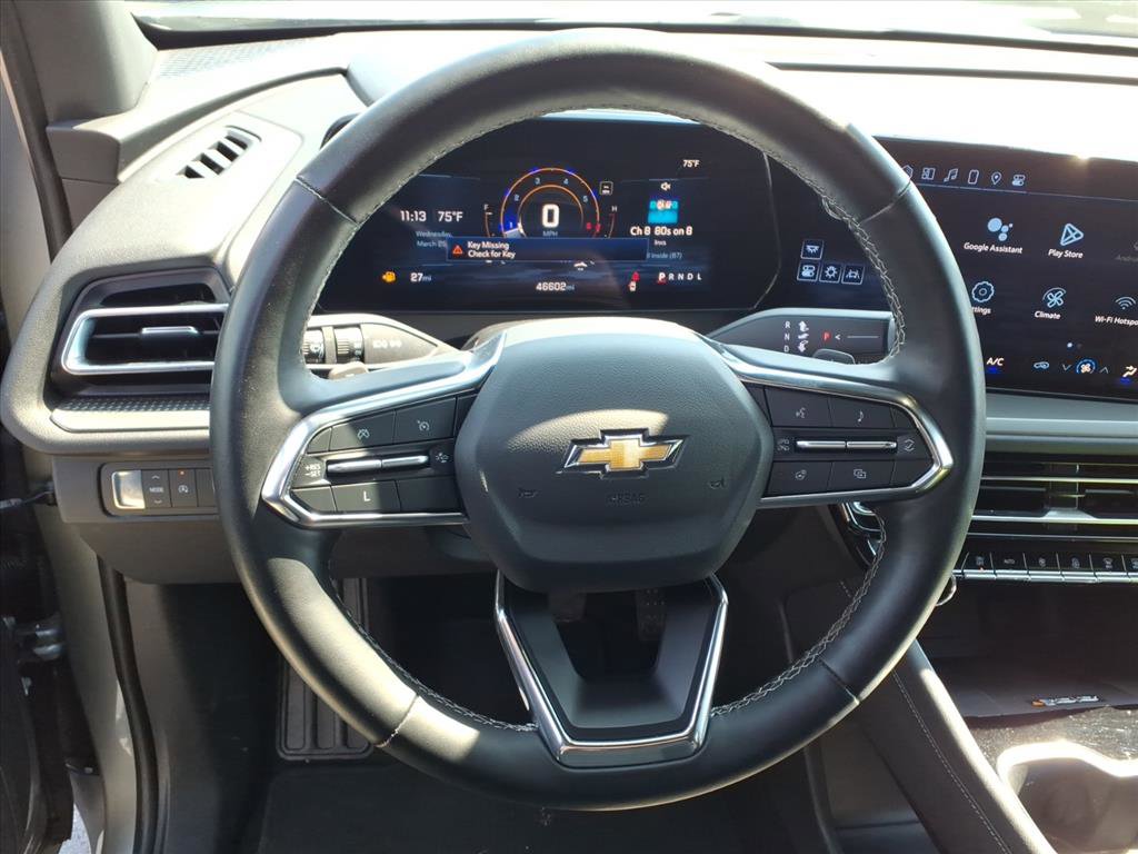 Used 2024 Chevrolet Traverse LT image 7