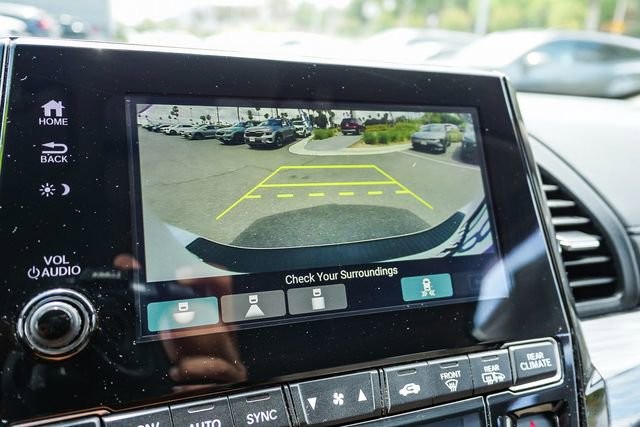 Used 2022 Honda Odyssey Elite image 27