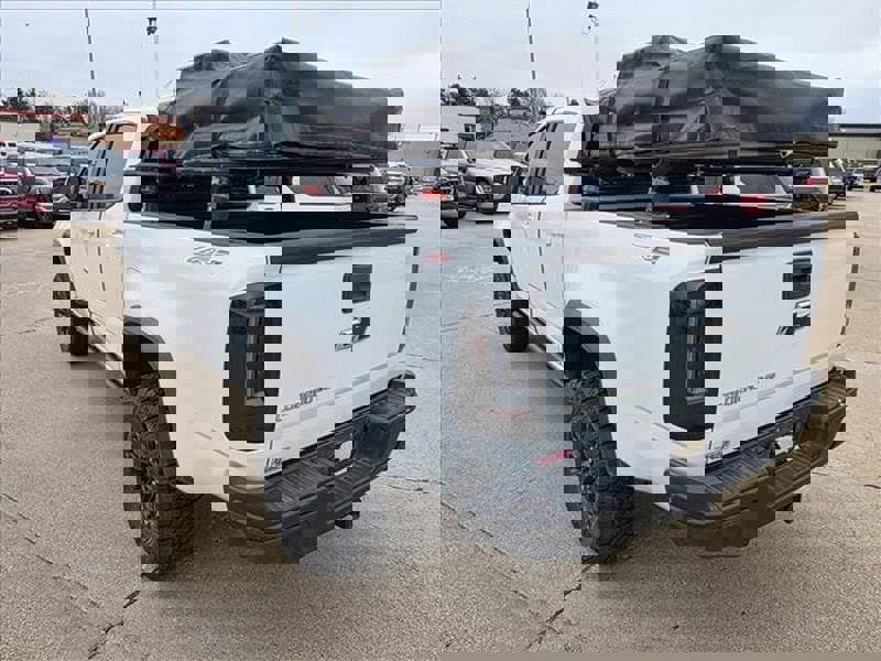 Used 2018 Chevrolet Colorado ZR2 image 10