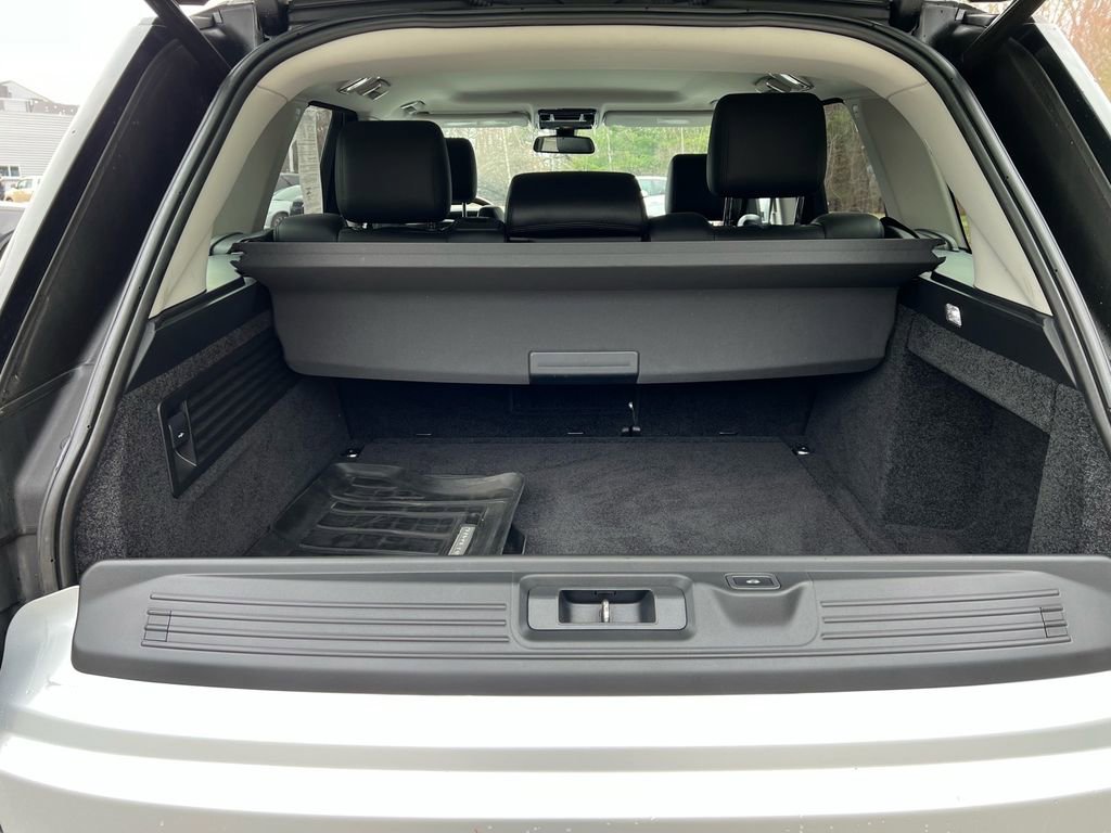 Used 2015 Land Rover Range Rover image 25