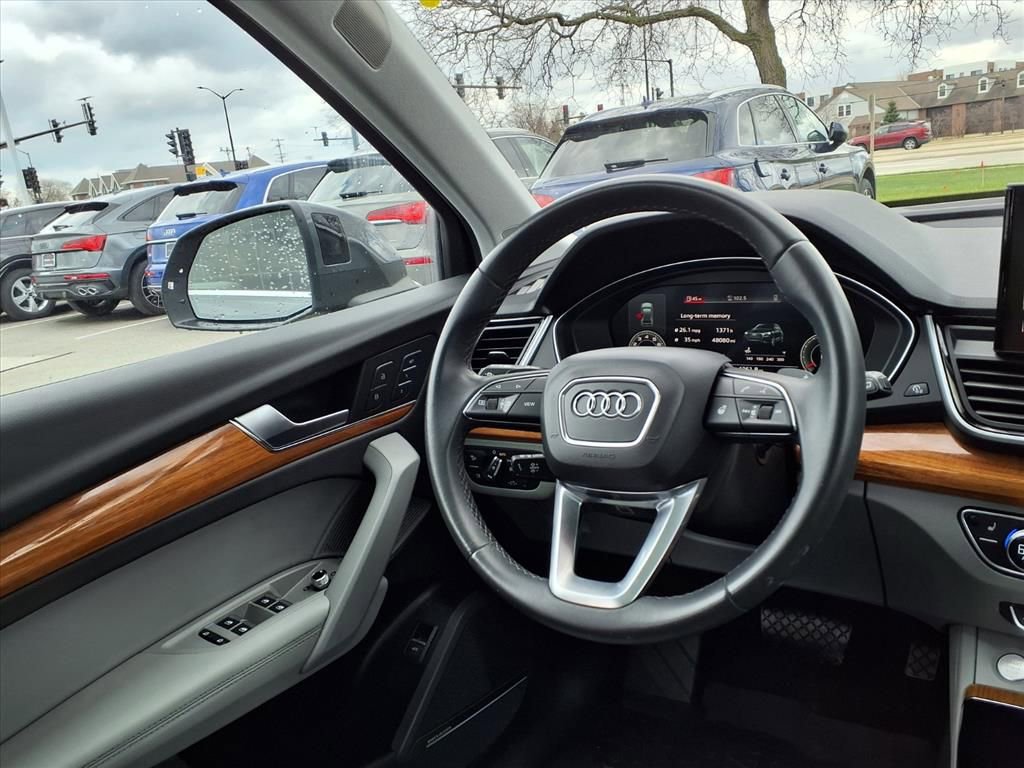 Used 2023 Audi Q5 2.0T Premium Plus w/ Premium Plus Package AWD/4WD image 22