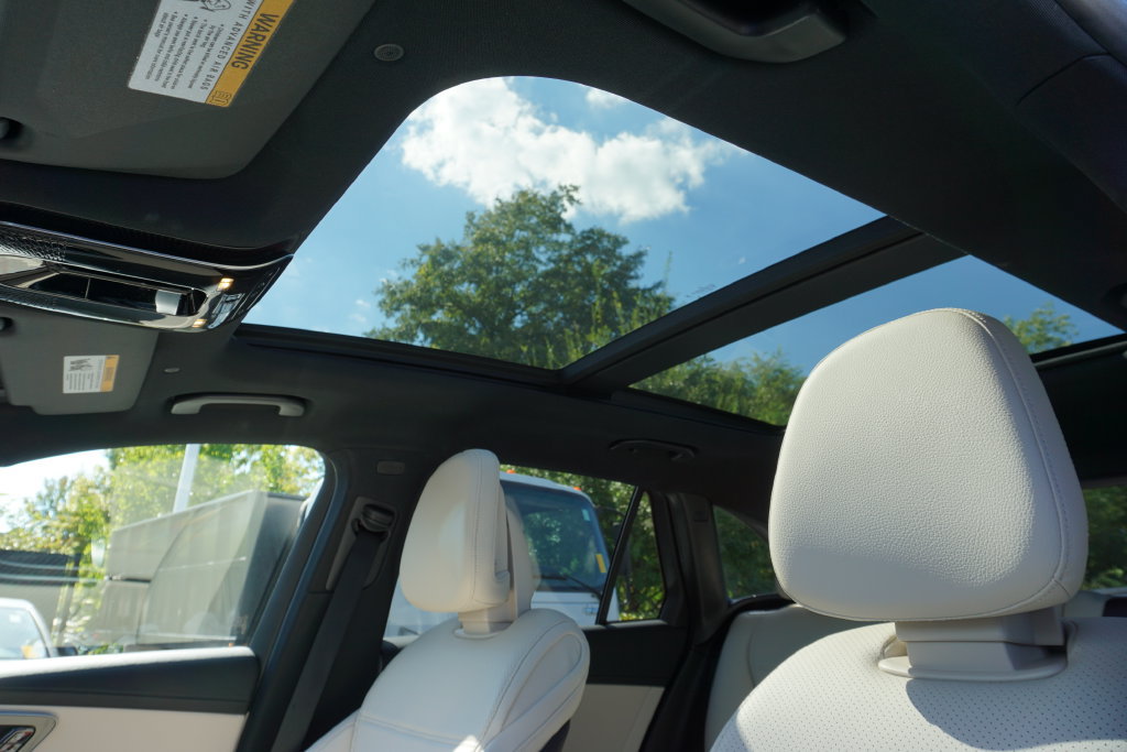 Certified 2024 Mercedes-Benz GLC 300 4MATIC image 14