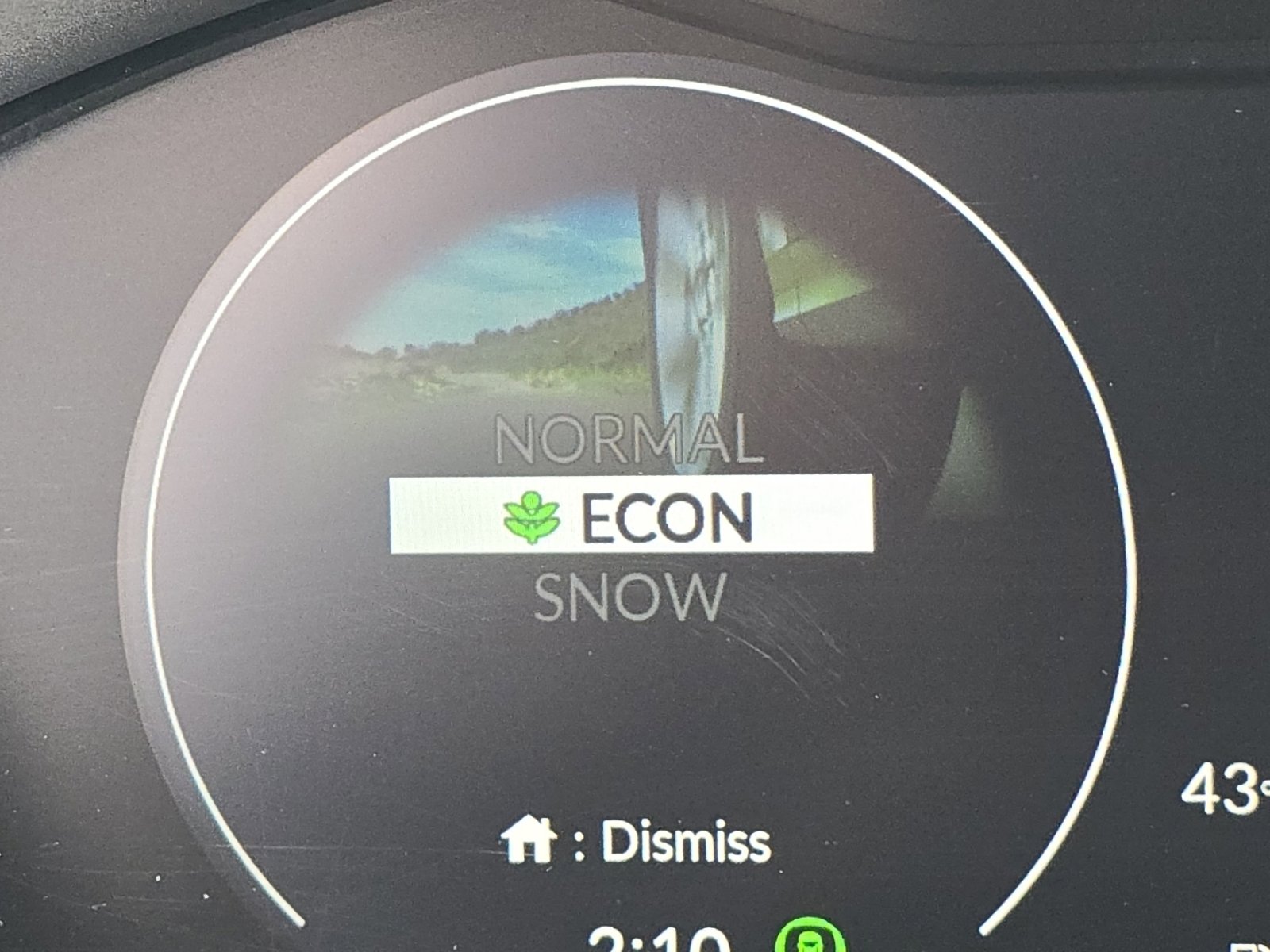 Used 2025 Honda HR-V LX image 9