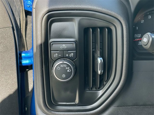 Used 2022 Chevrolet Silverado 1500 Custom image 17