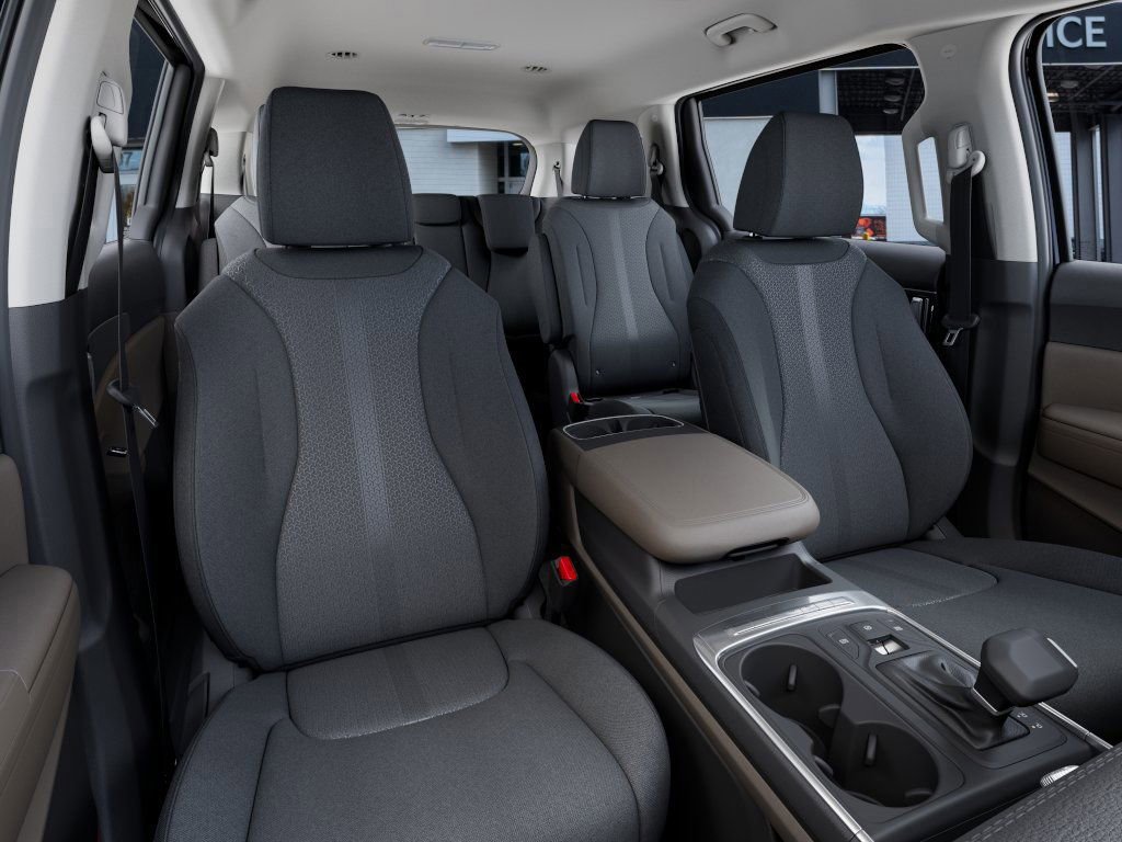 New 2026 Kia Carnival LX image 15