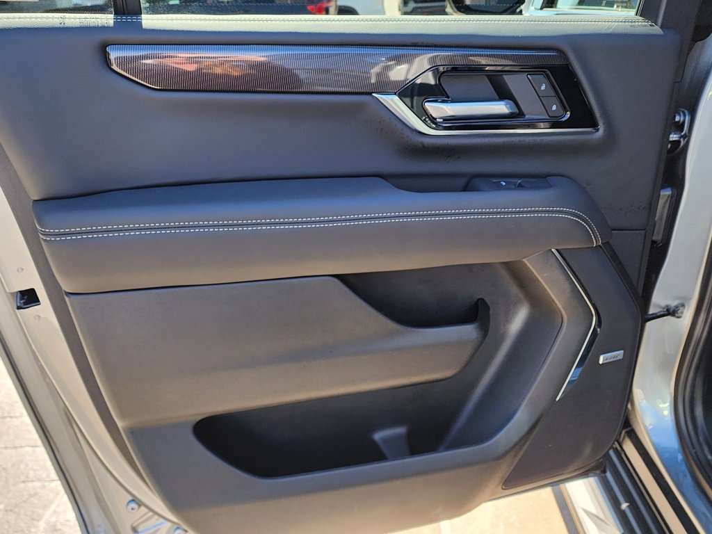 New 2026 GMC Yukon XL Elevation image 44