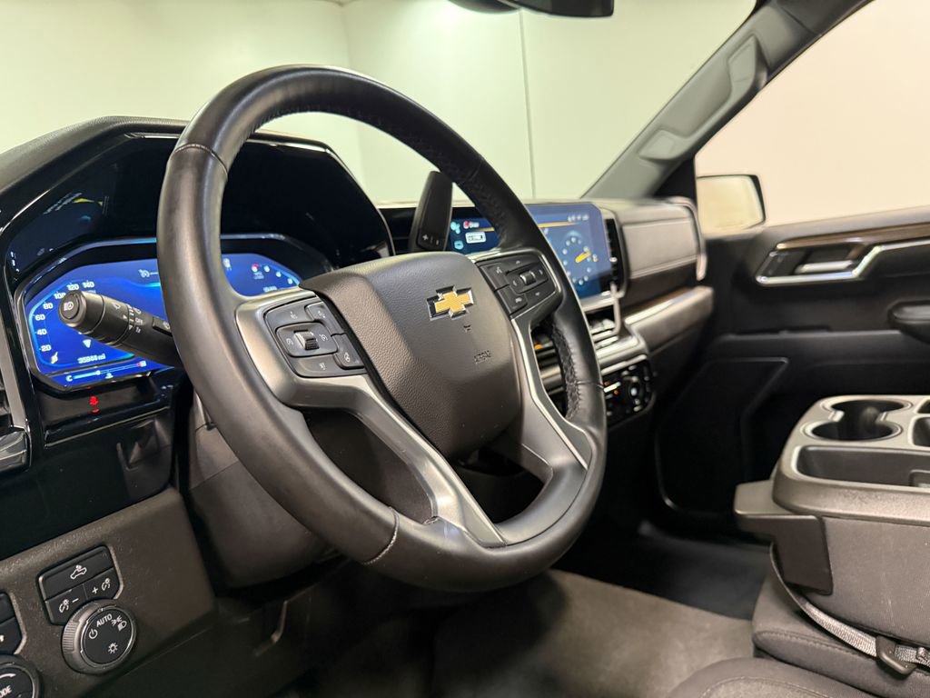 Used 2023 Chevrolet Silverado 1500 LT image 73
