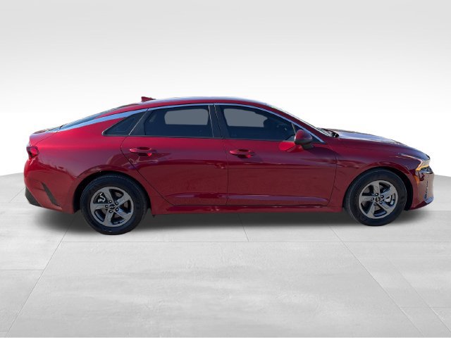 Used 2022 Kia K5 LXS FWD image 8