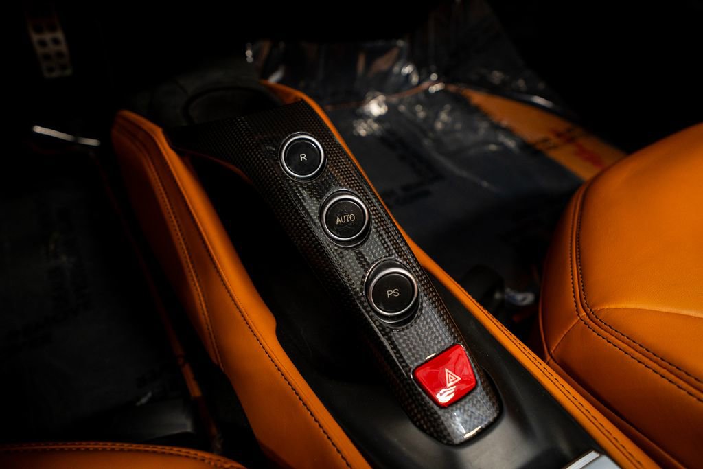 Used 2018 Ferrari 488 Spider RWD image 46