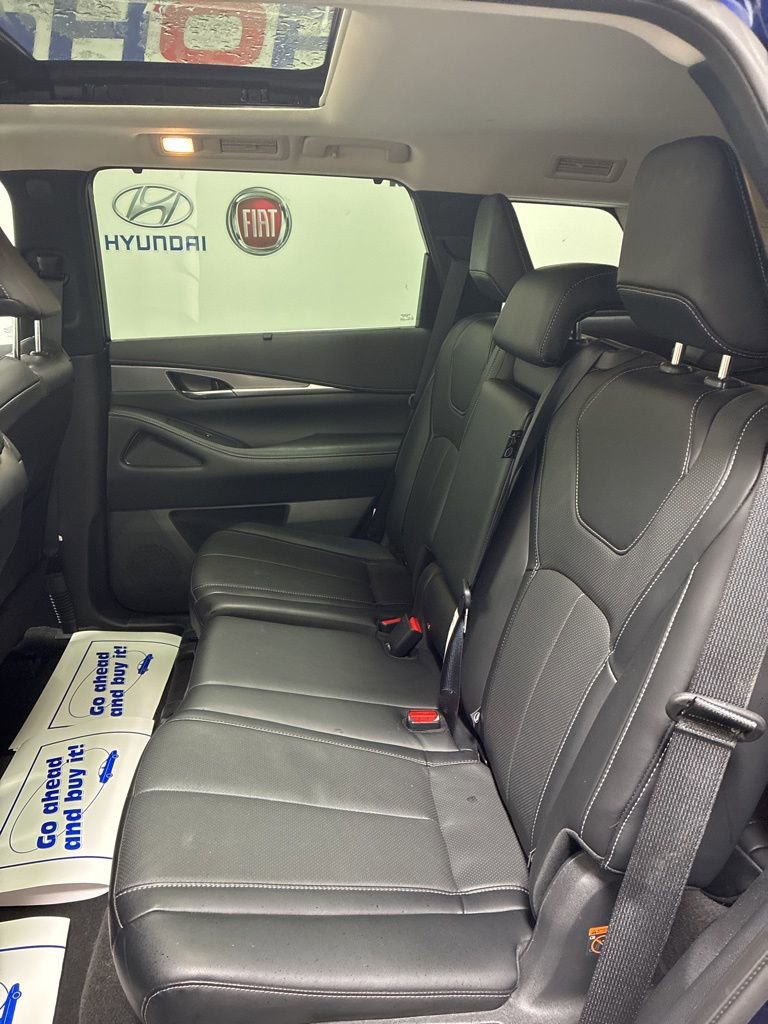 Used 2023 INFINITI QX60 Luxe w/ Cargo Package image 23