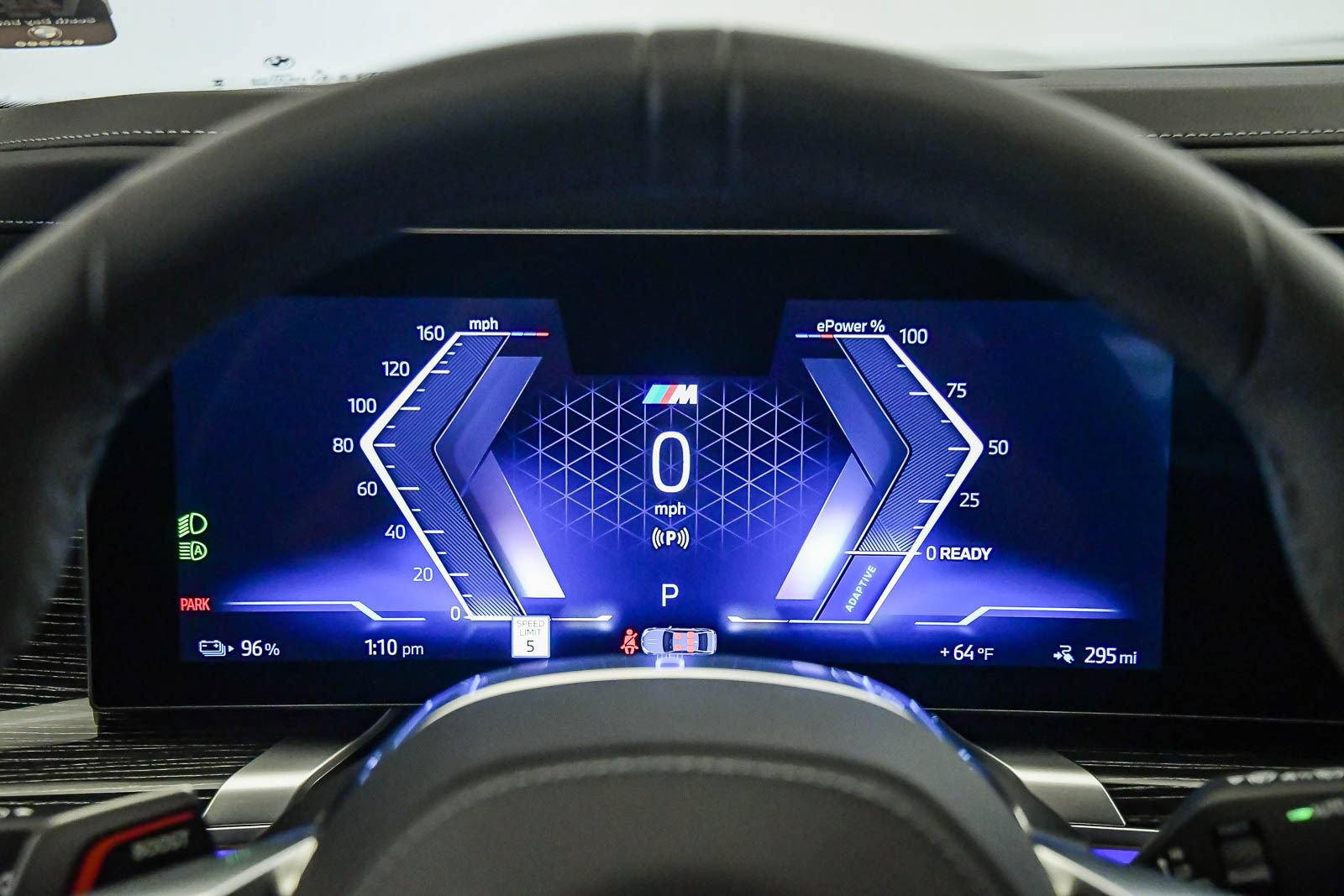 Certified 2025 BMW i7 eDrive50 w/ M Sport Package RWD image 24