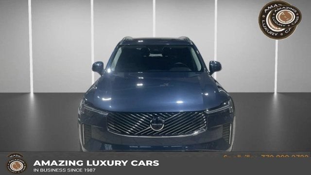 Used 2025 Volvo XC90 B5 Plus AWD/4WD image 1