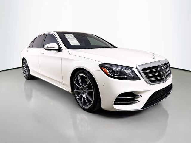 Used 2020 Mercedes-Benz S 560 Sedan image 3