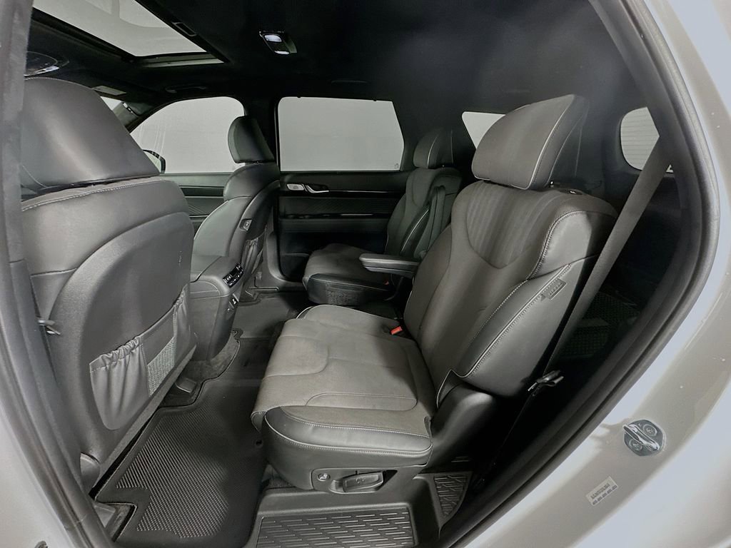 Used 2025 Hyundai Palisade Calligraphy AWD/4WD image 25