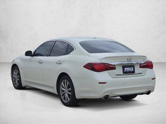 Used 2019 INFINITI Q70 Luxe RWD image 6
