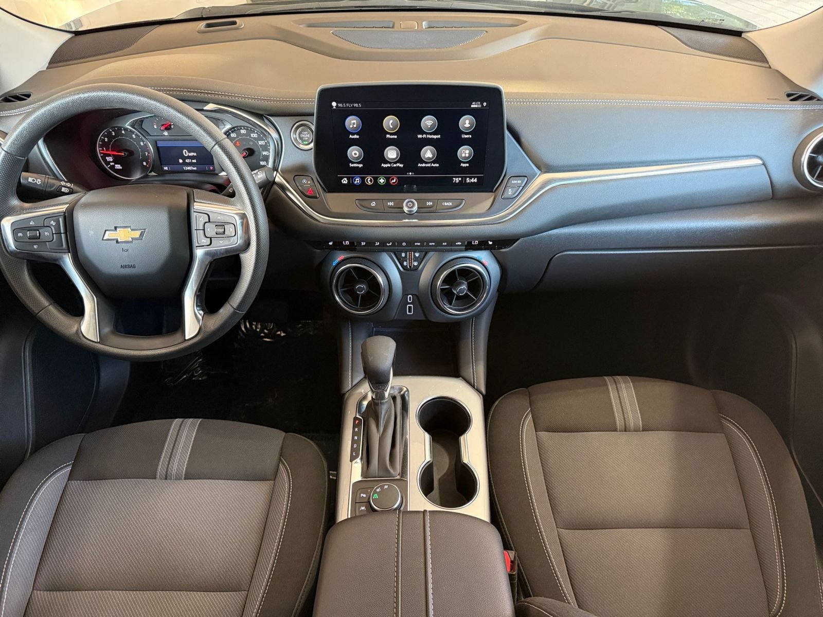 Used 2026 Chevrolet Blazer LT FWD image 33