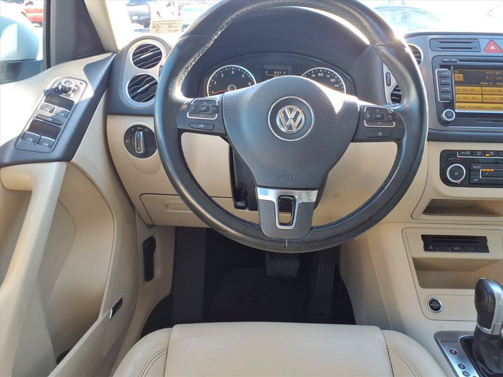 Used 2011 Volkswagen Tiguan S AWD/4WD image 5