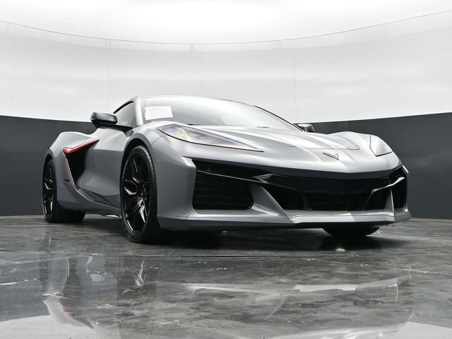 Used 2025 Chevrolet Corvette Z06 w/ Stealth Interior Trim Package RWD image 42